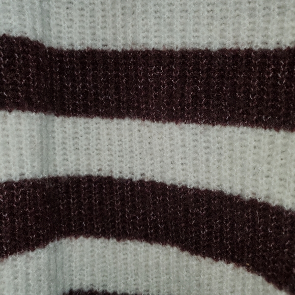 Large Maroon and Off-White Striped Love Tree Sweater - Picture 3 of 4